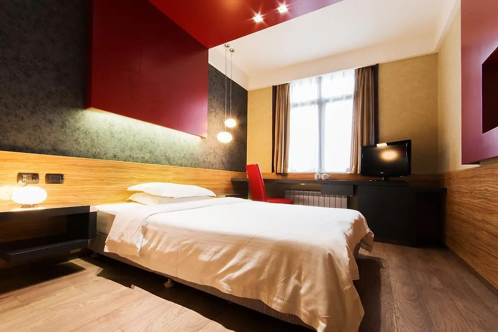 Hotel Huaxia Milano Milan