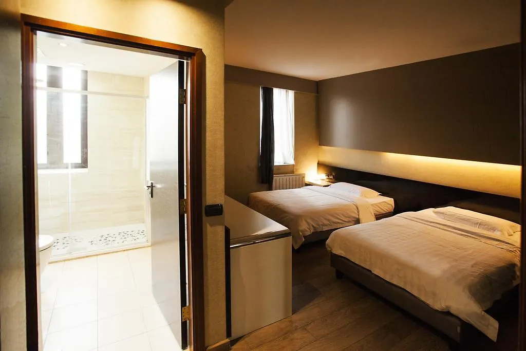 Hotel Huaxia Milano Milan