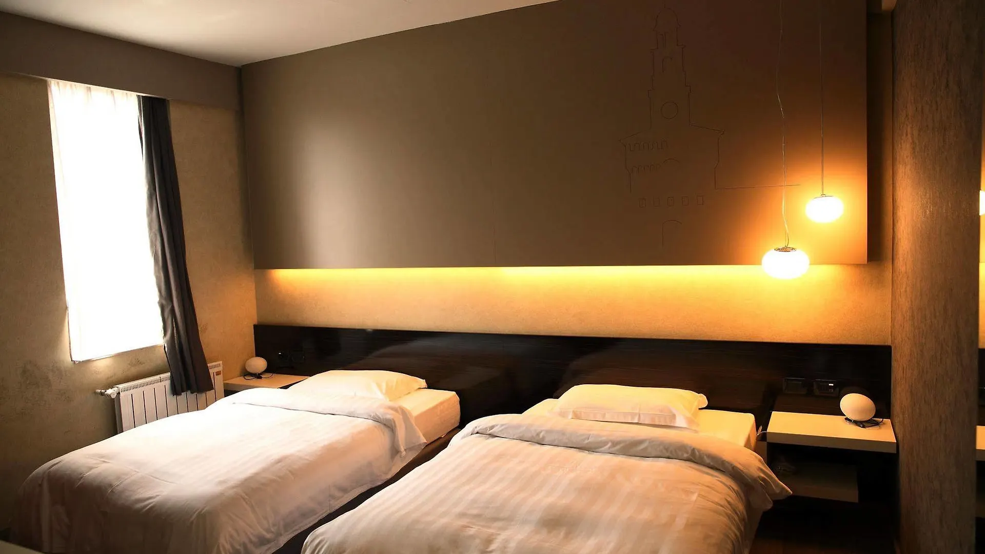 Hotel Huaxia Milano