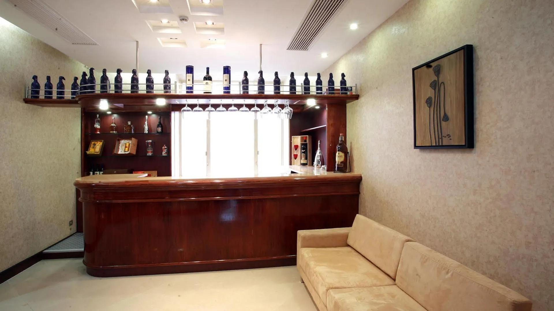 ****  Hotel Huaxia Milano Italy