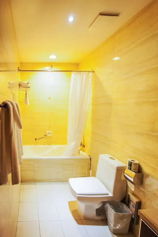 ****  Hotel Huaxia Milano Italy